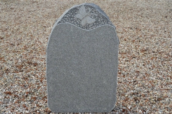 Stenhugger Fyn Pris på gravsten Odense
